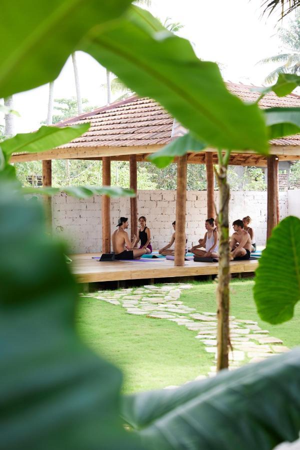 Spindrift Hostel Madiha (Adults Only) マータラ エクステリア 写真