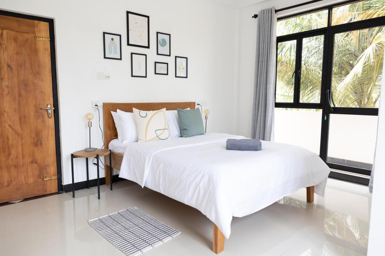 Spindrift Hostel Madiha (Adults Only) マータラ エクステリア 写真